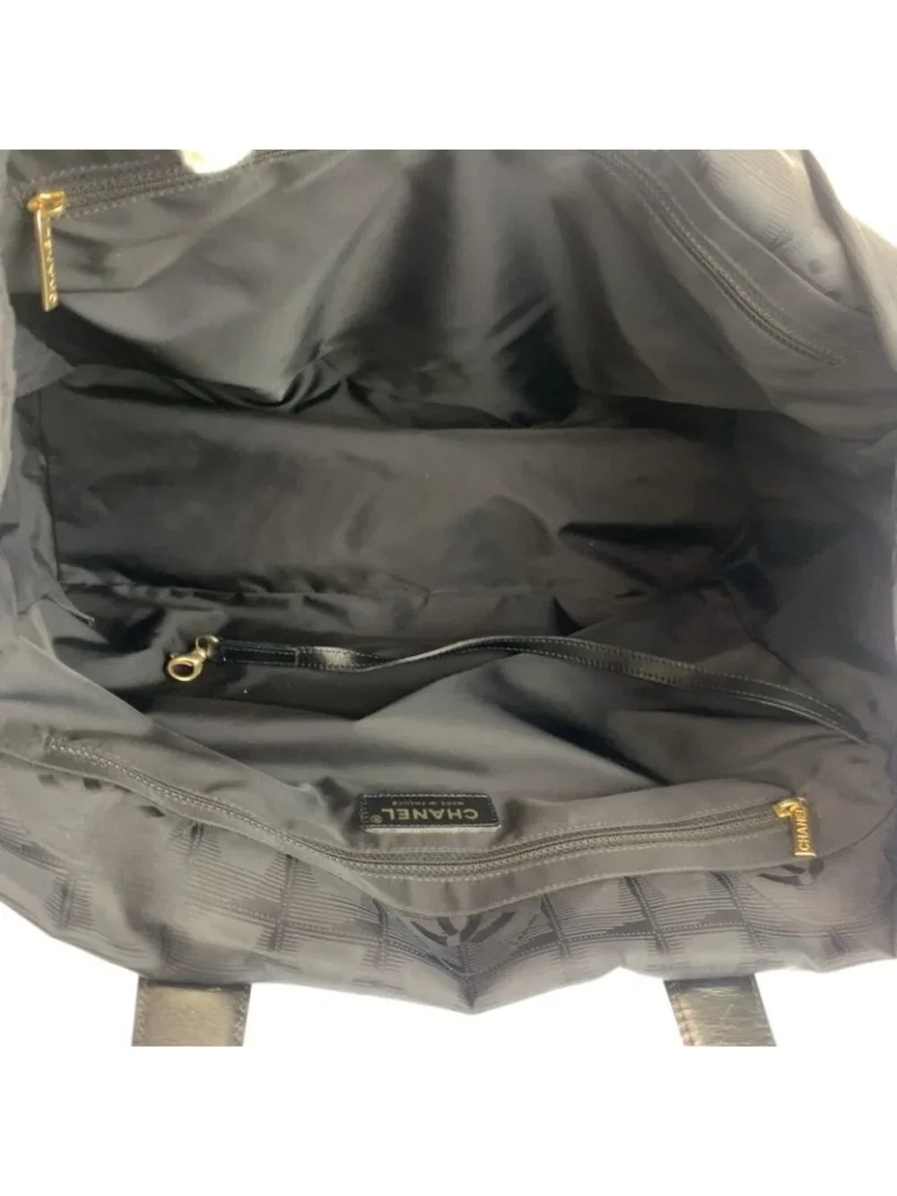 Chanel New Travel Tote - Picture 8 of 9